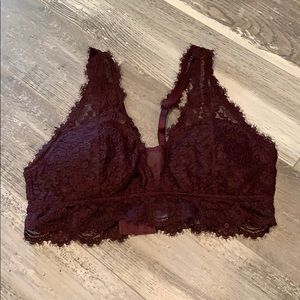 Aerie Romantic lace plunge bralette Large